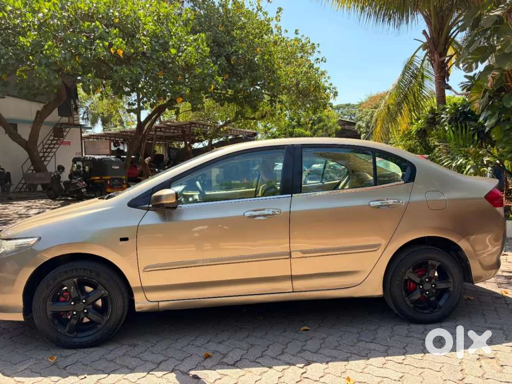 Honda City V Mt Exclusive, 2010, Petrol