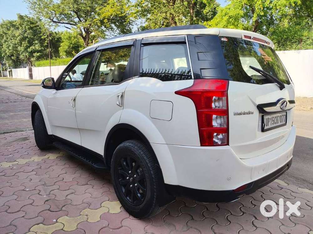 Mahindra Xuv500 W11 Option At, 2017, Diesel