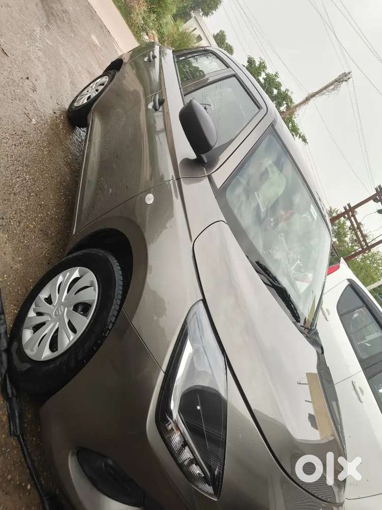 Maruti Suzuki Swift Lxi 2025