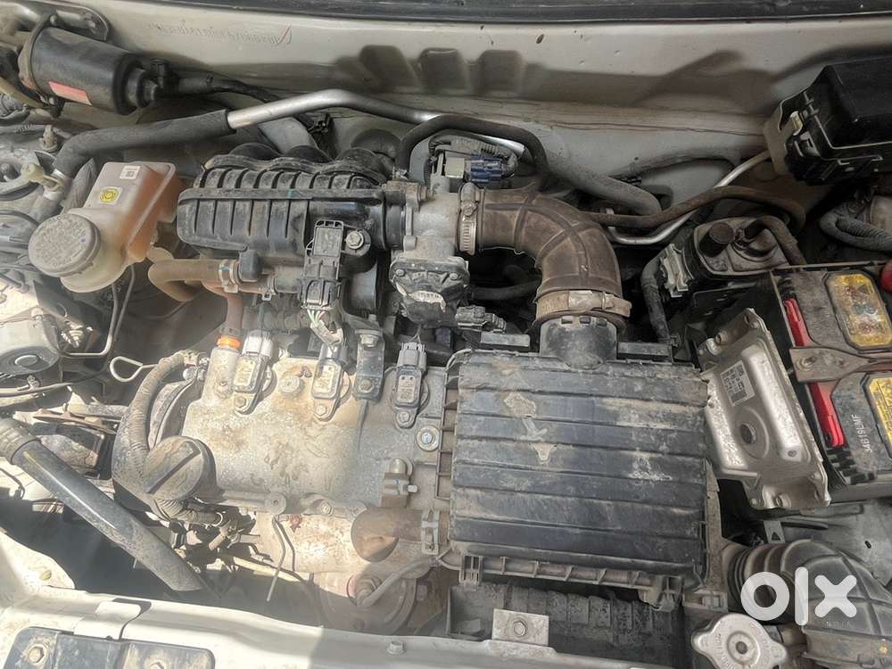 Maruti Suzuki Alto 2023 Petrol 5200 Km Driven