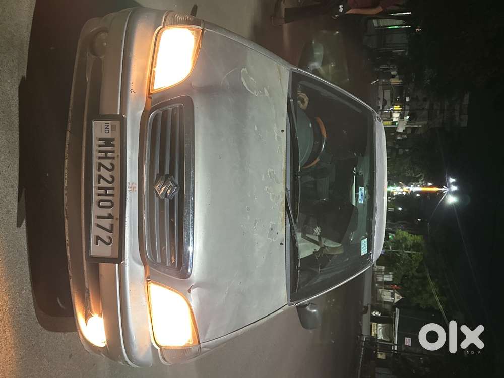 Maruti Suzuki Esteem 2005