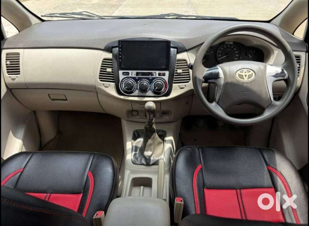 Toyota Innova 2.5 G (diesel) 8 Seater, 2016, Diesel