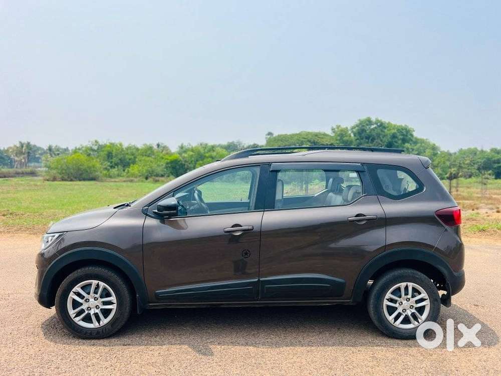 Renault Triber Rxt Easy-r Amt, 2022, Petrol