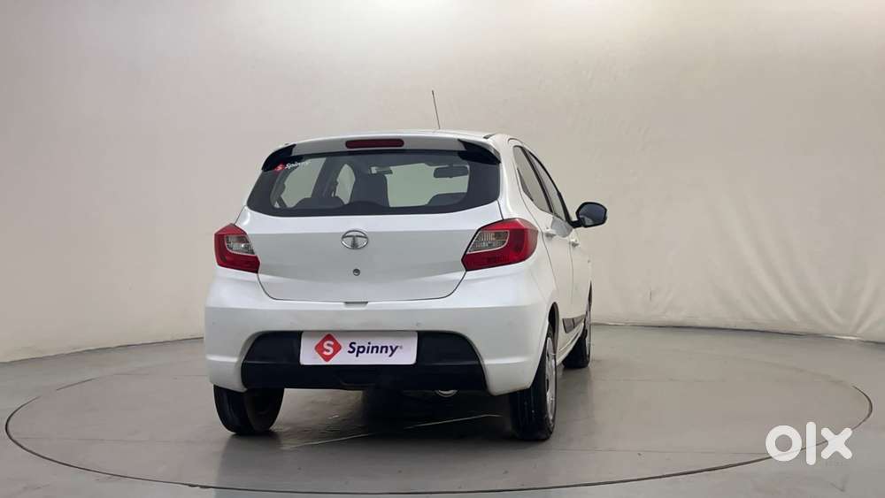 Tata Tiago 1.2 Revotron Xt, 2016, Petrol