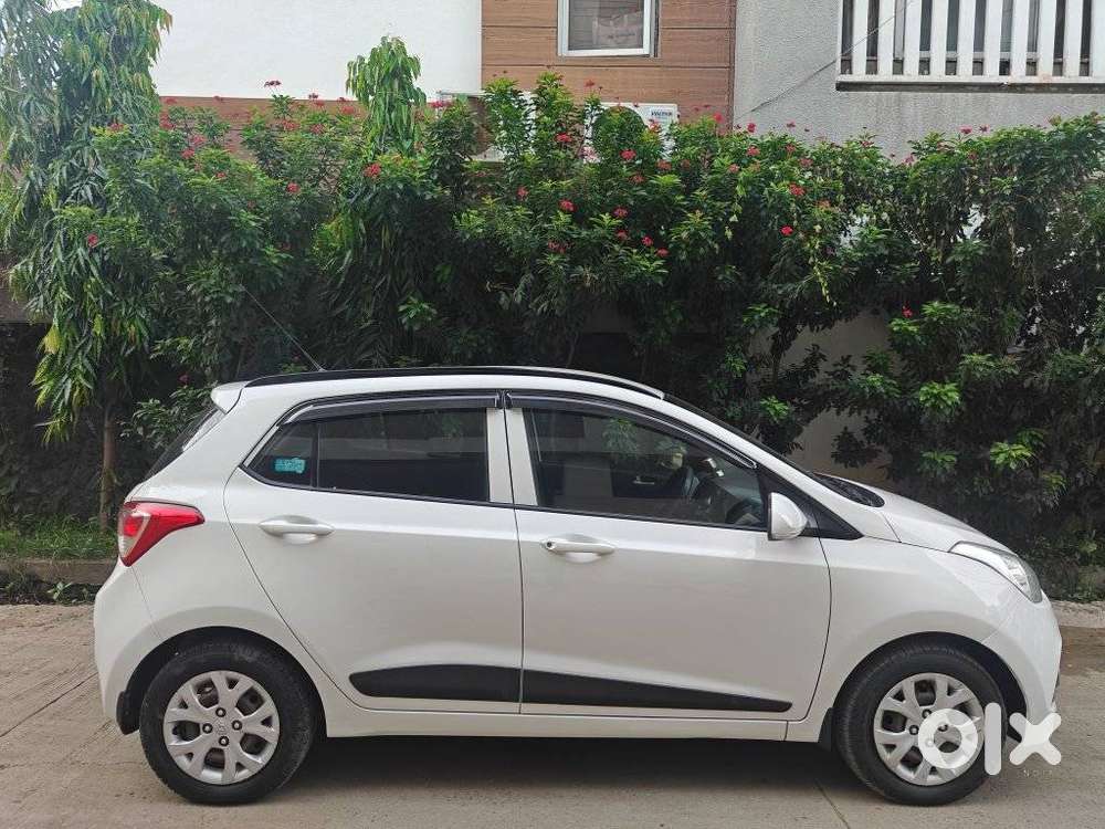 Hyundai Grand I10 Sportz 1.2 Kappa Vtvt, 2015, Petrol
