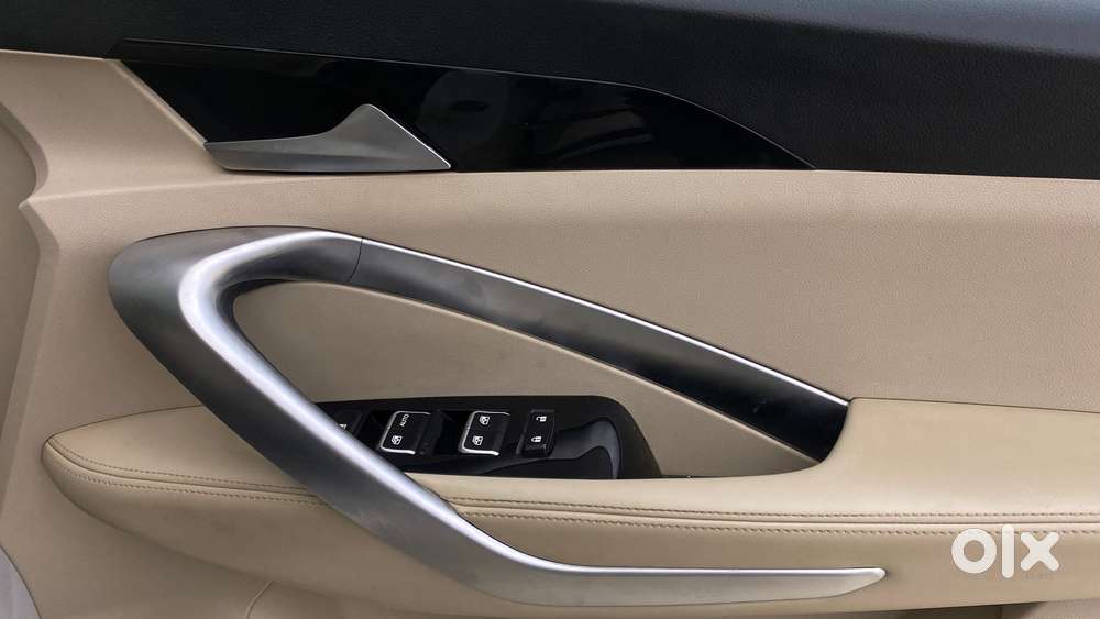 Mg Hector Sharp Pro 2.0 Turbo Diesel Mt Dual Tone, 2023, Diesel