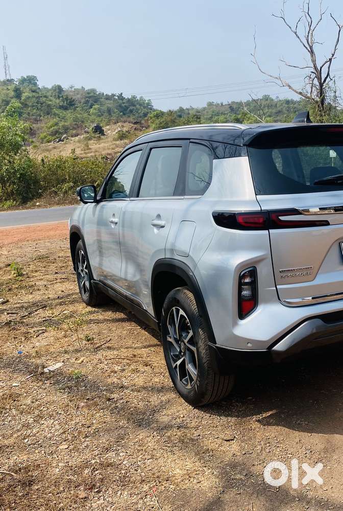 Toyota Urban Cruiser Hyryder 1.5 V Hybrid, 2023, Petrol