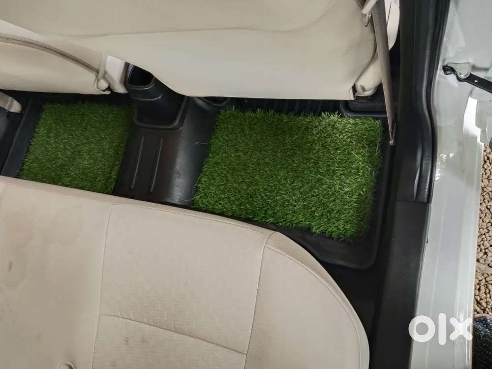 Maruti Suzuki Dezire Lxi Petrol