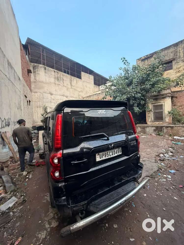 Mahindra Scorpio Adventure 2025 Diesel Manual