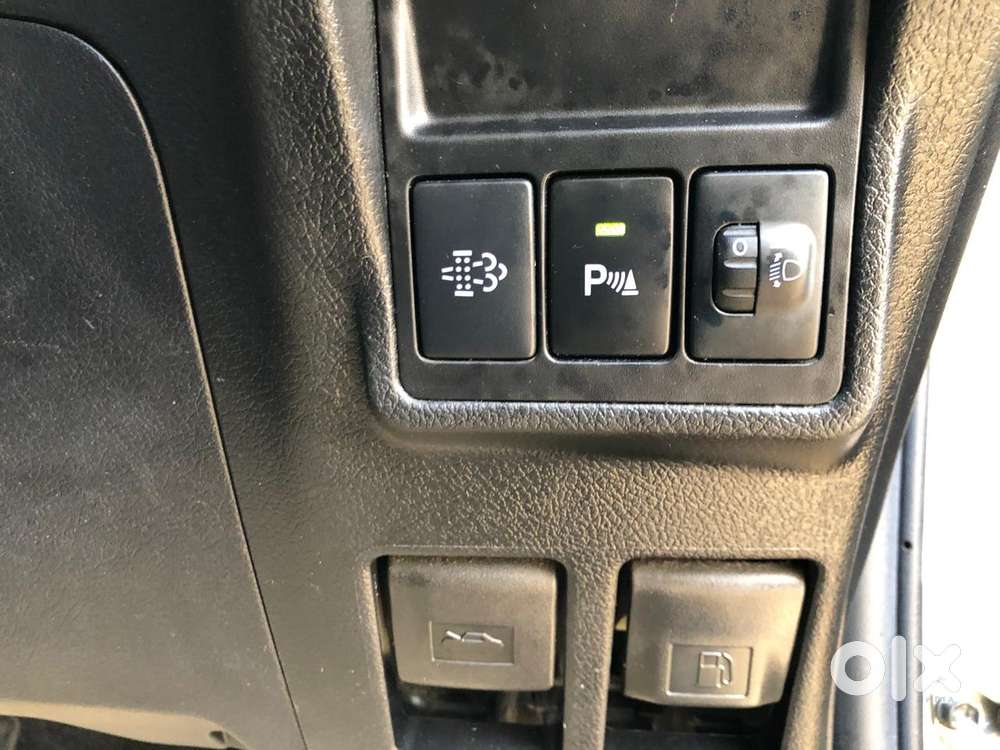 Toyota Innova Crysta [2020-ongoing] 2.4 Gx At 7 Str, 2021, Diesel