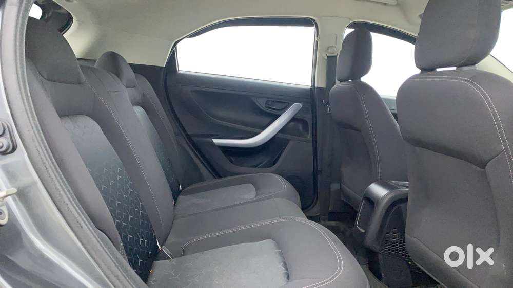 Tata Nexon 1.5 Revotorq Xma Amt, 2021, Petrol