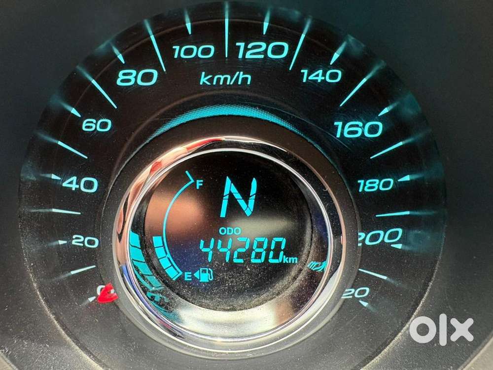 Mahindra Xuv500 2021 Diesel 44280 Km Driven