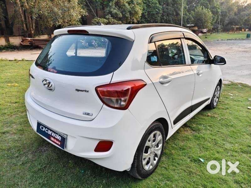 Hyundai Grand I10 Sportz 1.2 Kappa Vtvt, 2015, Petrol