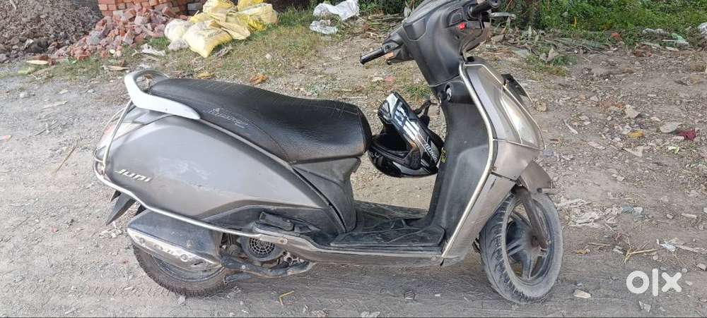 109.70 Cc No. Of cylinder 1  ULW( Kgs ) 108 Wheel base ( mm) 1275  Mon