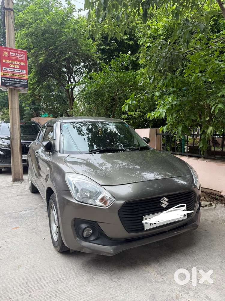 I Want To Sell Ky Maruti Swift Only 18000 Km Driven Company Record .