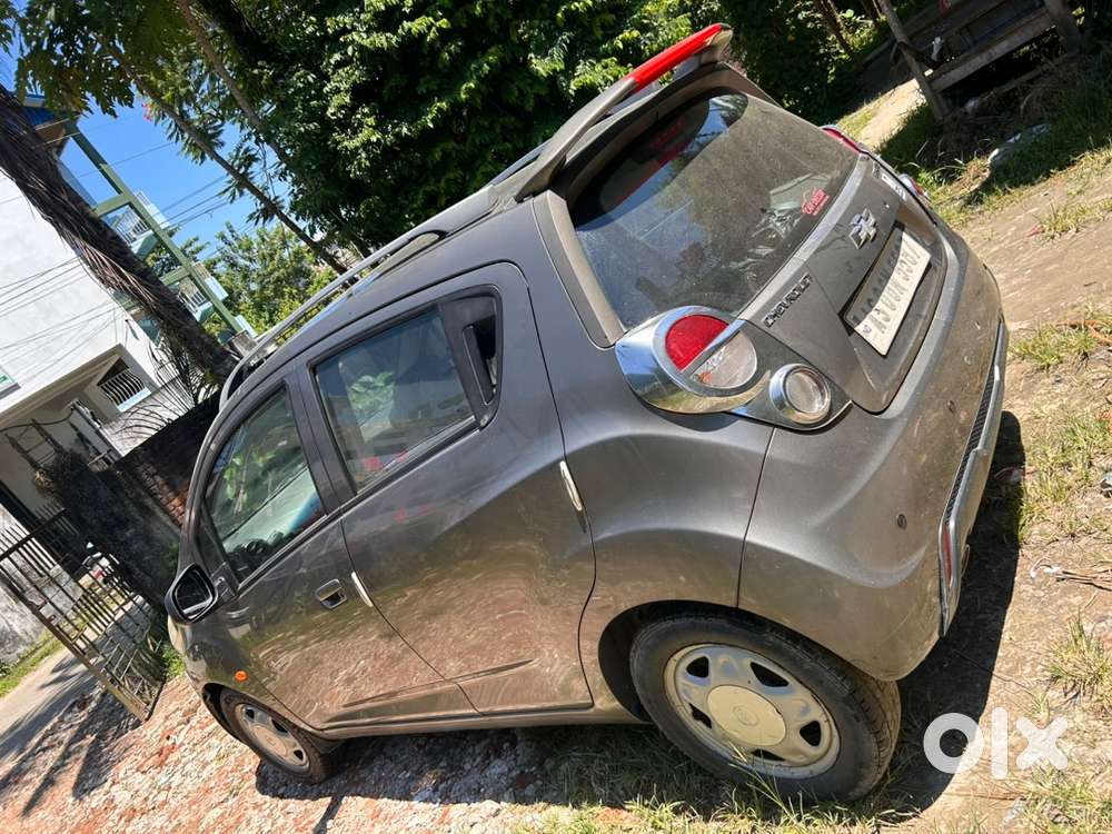 Chevrolet Beat Petrol 2014
