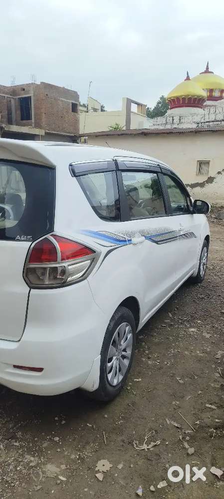 Maruti Suzuki Ertiga Vdi 2015 Edition