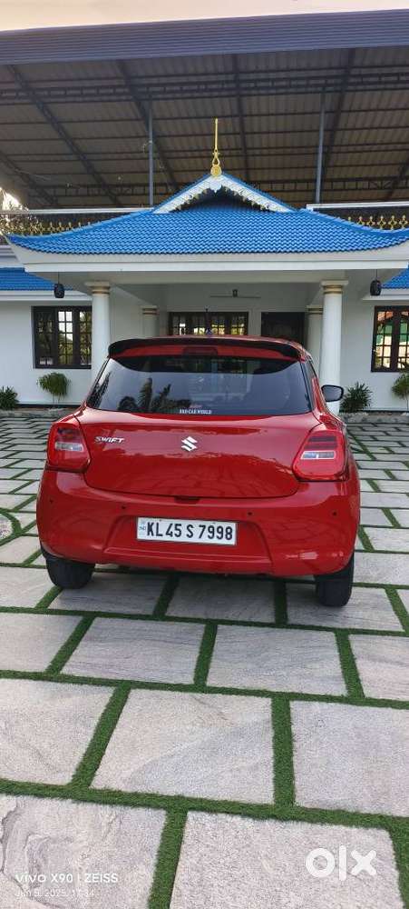 Maruti Suzuki Swift Lxi Option, 2019, Petrol