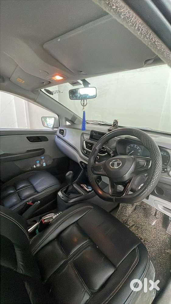 Tata Altroz Petrol 2021