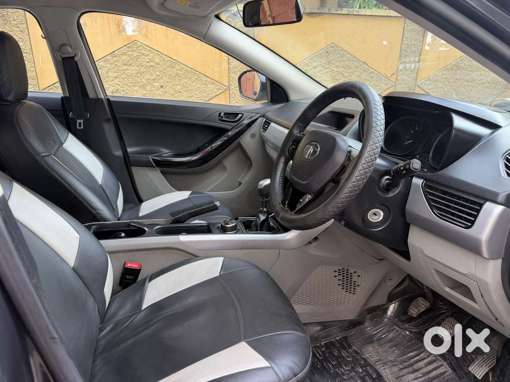 Tata Nexon 1.5 Revotorq Xm, 2018, Diesel