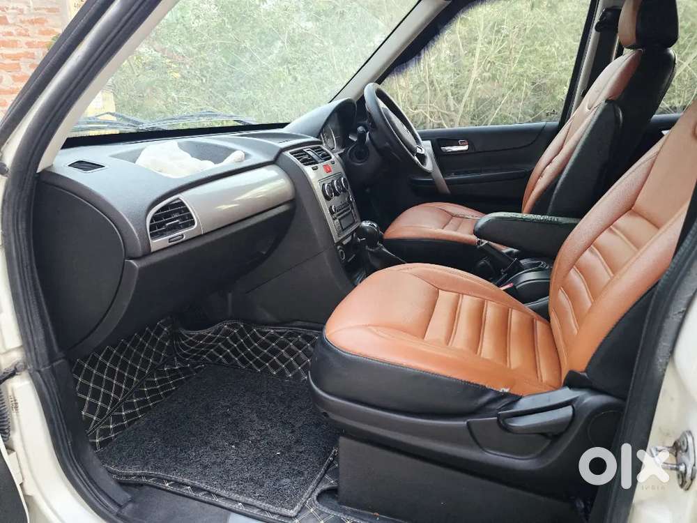 Tata Safari Storme 2018