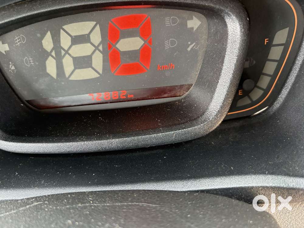 Renault Kwid 1.0 Rxt Amt Opt, 2017, Petrol