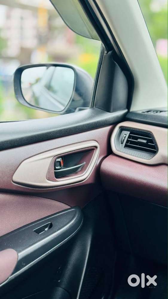 Maruti Suzuki Fronx Delta Plus 1.2 Ags, 2024, Petrol