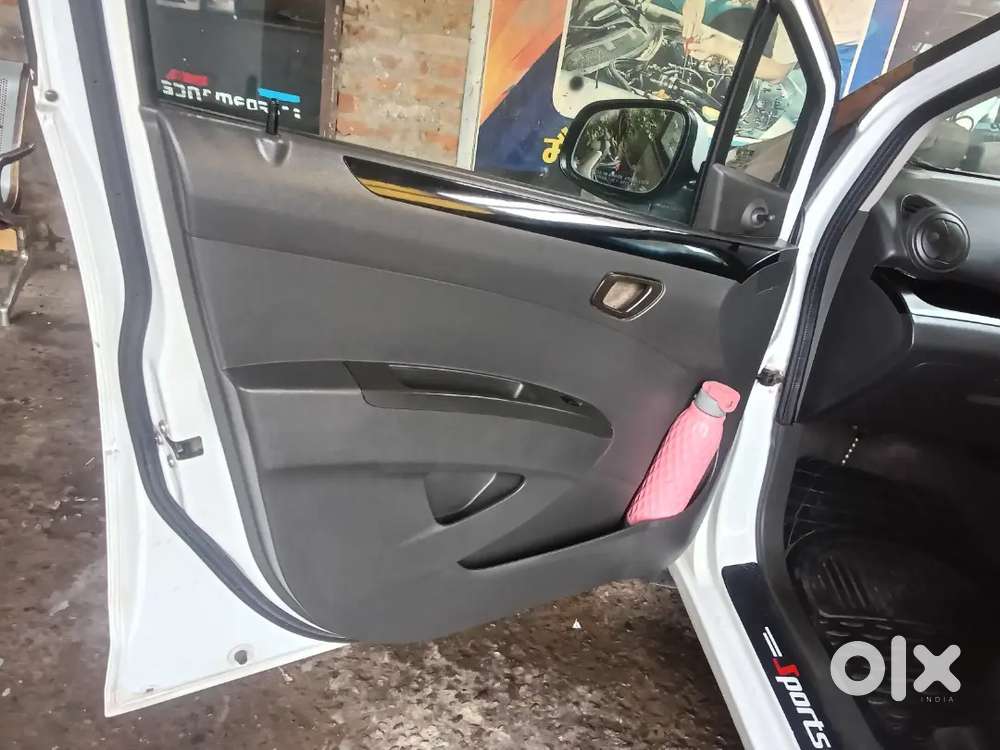 Chevrolet Beat Lt Petrol 2010