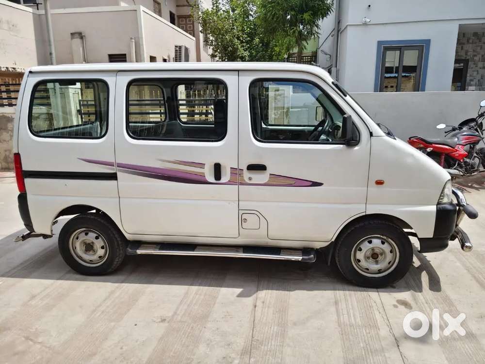 Maruti Suzuki Eeco 2015 Cng & Hybrids Well Maintained
