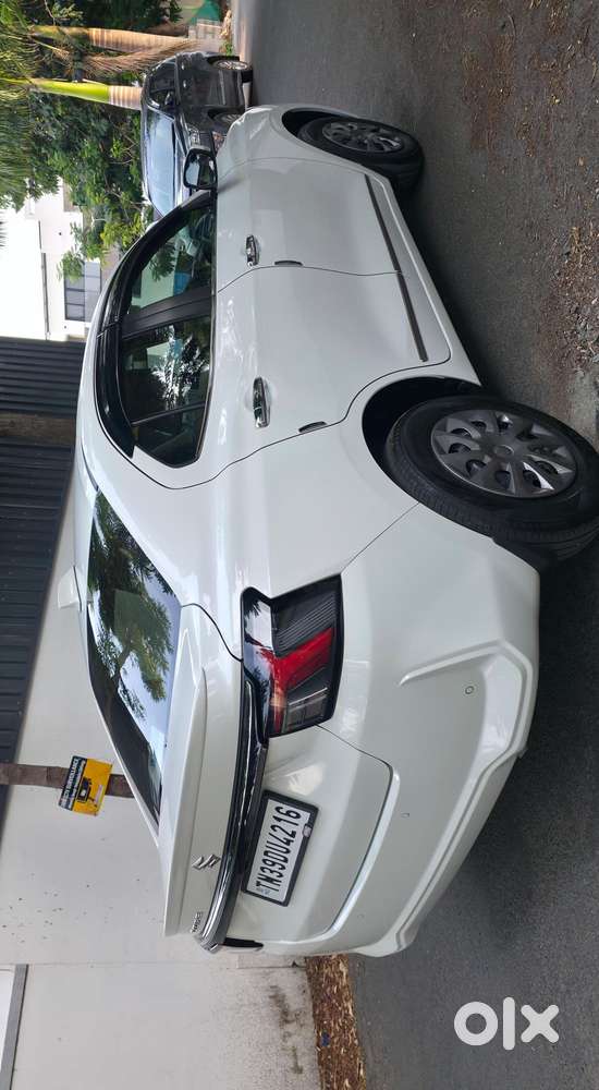 Maruti Suzuki Swift Dzire Vxi At Optional, 2025, Petrol