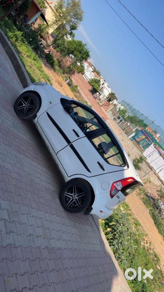 Maruti Suzuki Ritz 2015 Petrol 73000 Km Driven