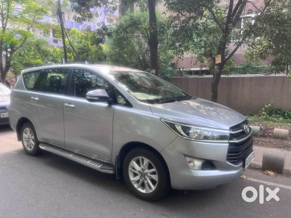 Toyota Innova Crysta 2.7 Gx At 8s, 2017, Petrol