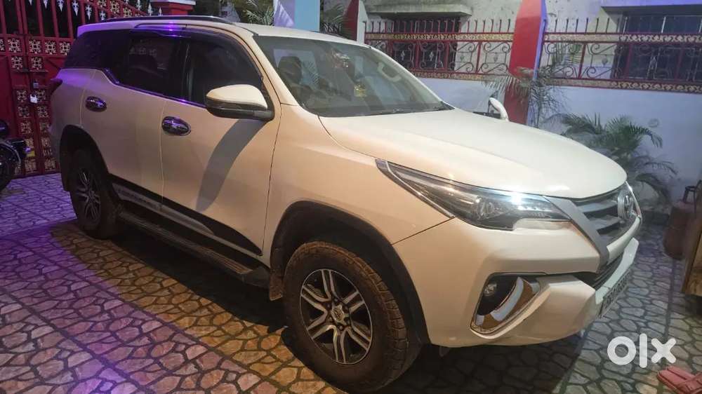 Toyota Fortuner 2018 Diesel 139000 Km Driven