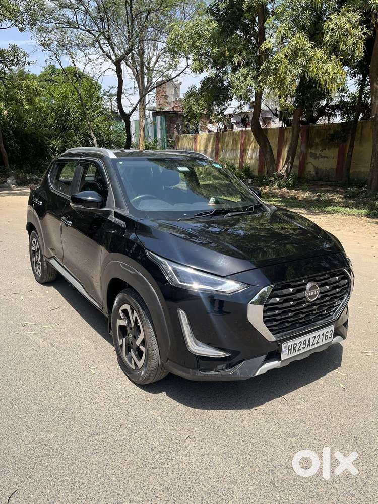 Nissan Magnite 1.0 Xv Premium Turbo Cvt, 2022, Petrol