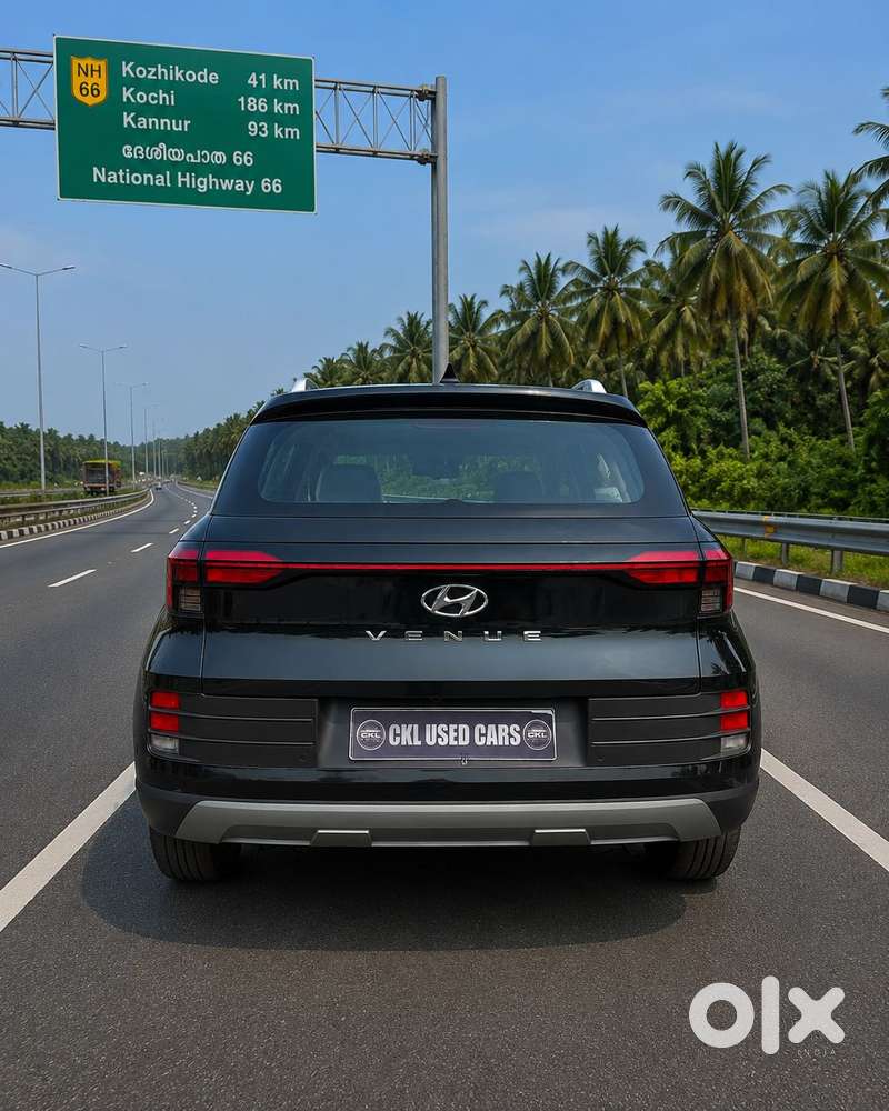 Hyundai Venue 1.0 S (o) Turbo Dct, 2024, Diesel