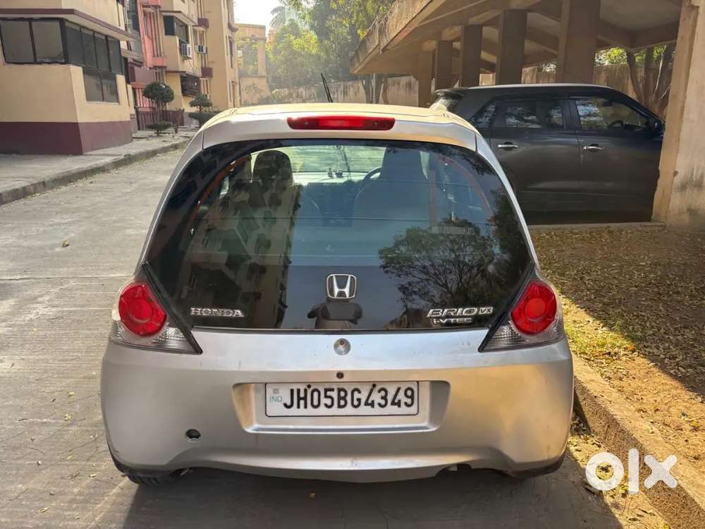 Honda Brio 2016 Petrol Well Maintained Automatic