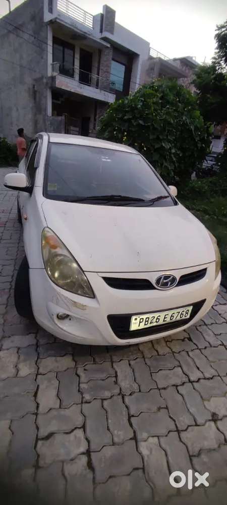 Hyundai I20 Petrol Manual 2nd Owner 2009