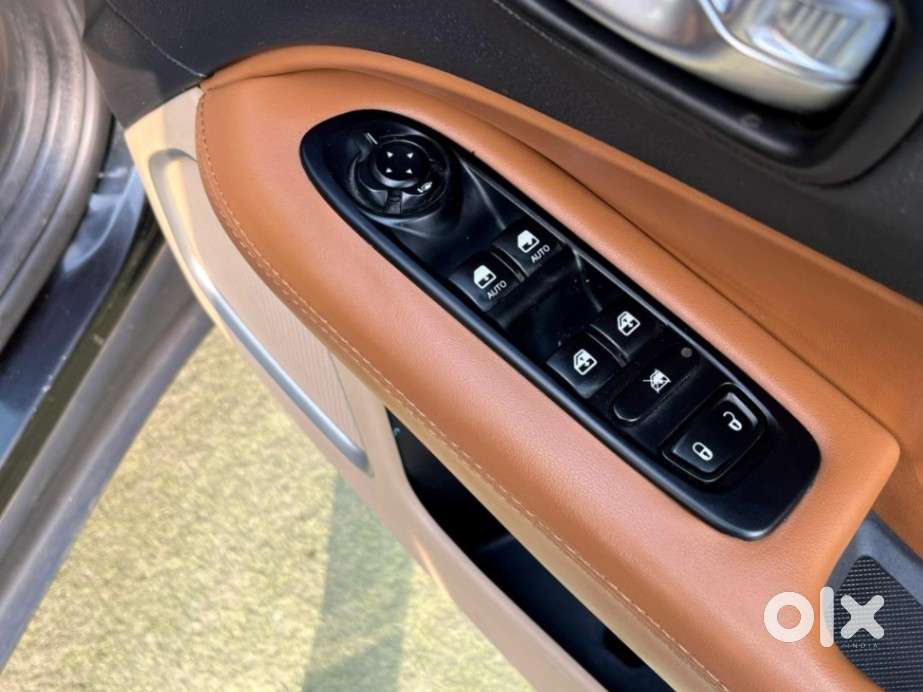 Jeep Compass 2.0 Longitude Option, 2019, Petrol