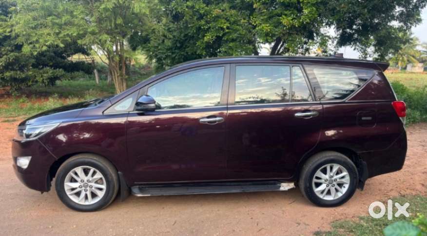 Toyota Innova Crysta 2.7 V, 2017, Diesel