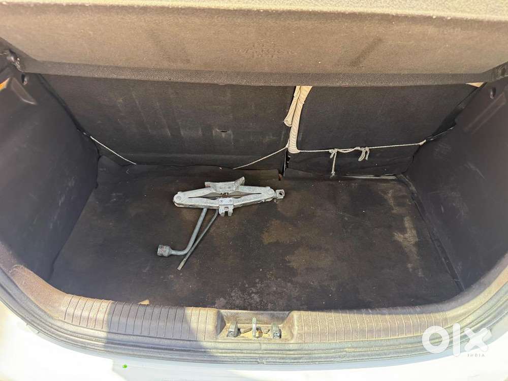 Hyundai I20 2011 Petrol 127000 Km Driven