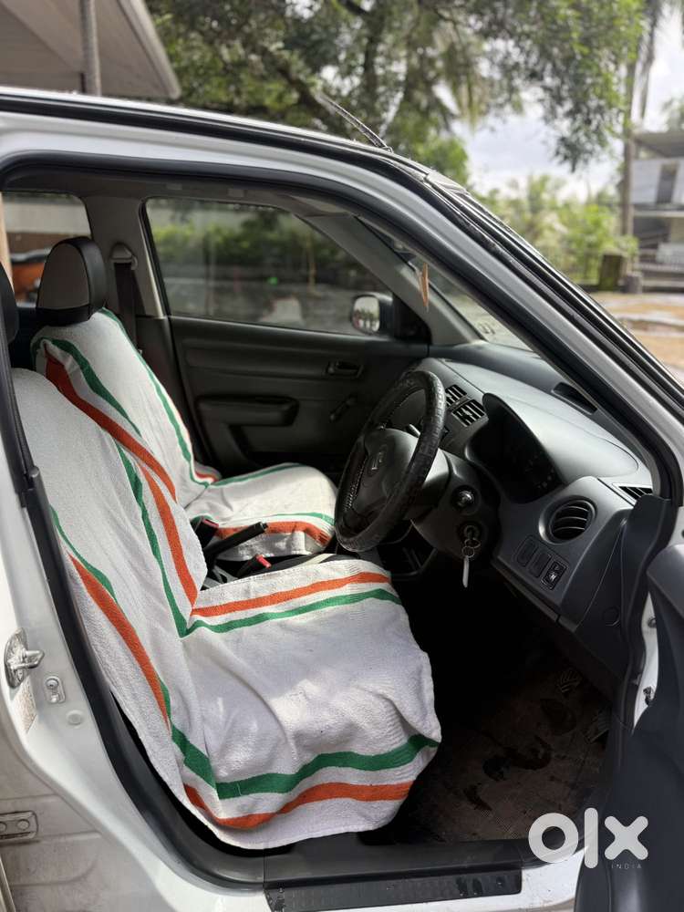 Maruti Suzuki Swift Dzire Tour Ldi, 2015, Diesel