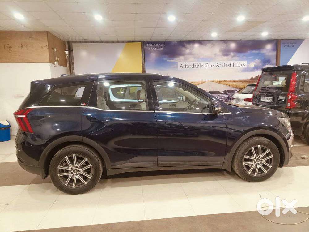 Mahindra Xuv700 2.2 Ax 7 Diesel At Luxury Pack Str Awd, 2022, Diesel