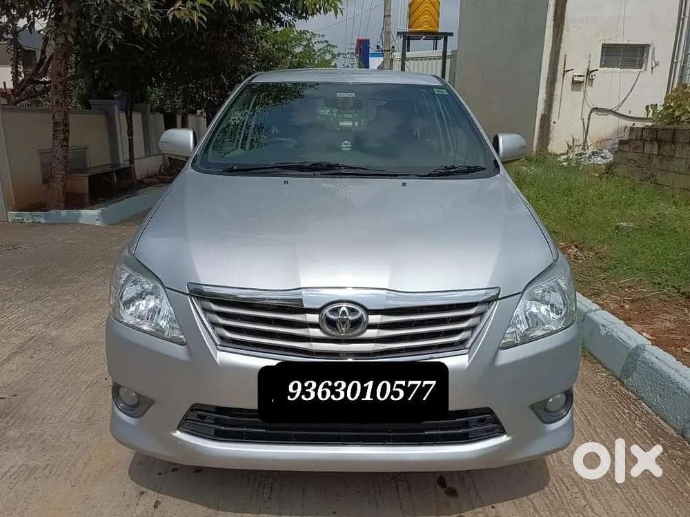 Toyota Innova 2.5 V 7 Str, 2013, Diesel