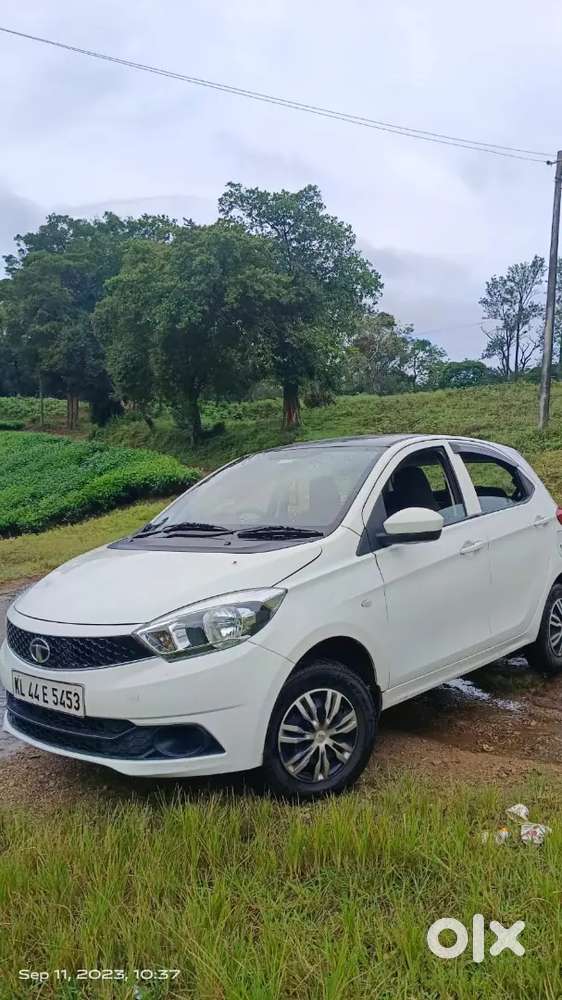 Tata Tiago Petrol Manual 2017 Variant
