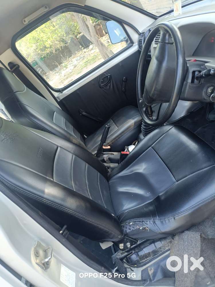 Maruti Suzuki Eeco 5 Seater Standard, 2017, Petrol