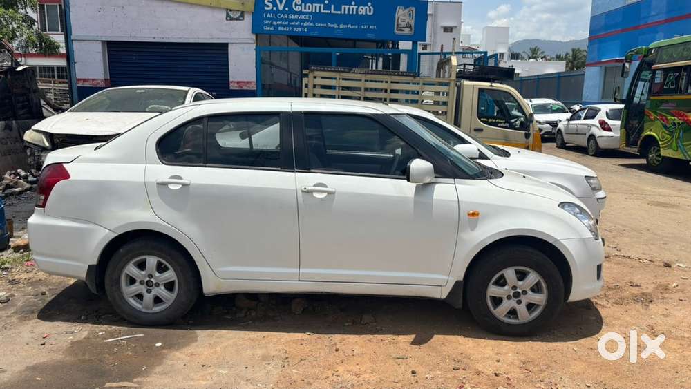 Maruti Suzuki Swift Dzire 2011