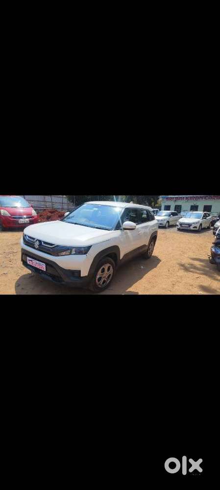 Maruti Suzuki Brezza 1.5 Vxi Smart Hybrid, 2022, Petrol