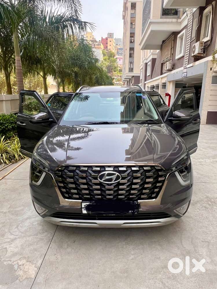 Hyundai Alcazar 2022 Petrol / 12750 Km Driven / Well Maintained