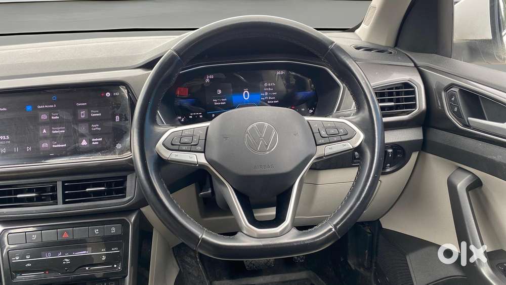 Volkswagen Taigun 1.0 Tsi Topline At, 2023, Petrol