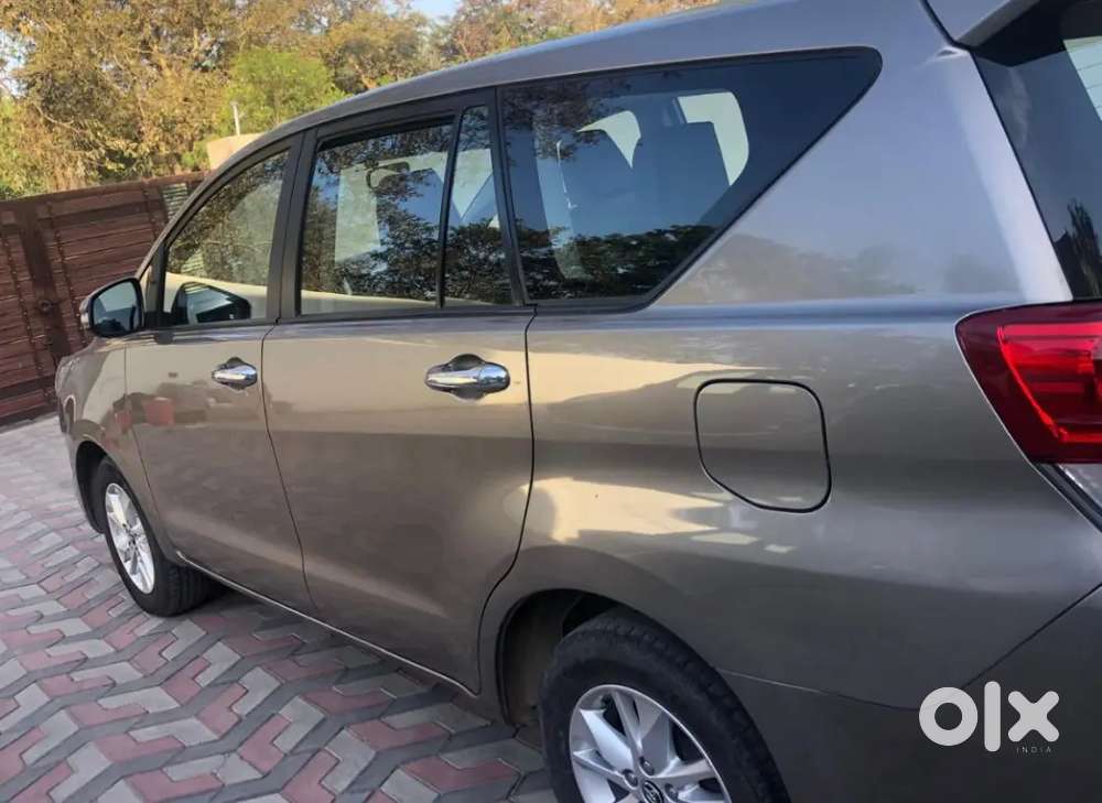 Toyota Innova Crysta 2019